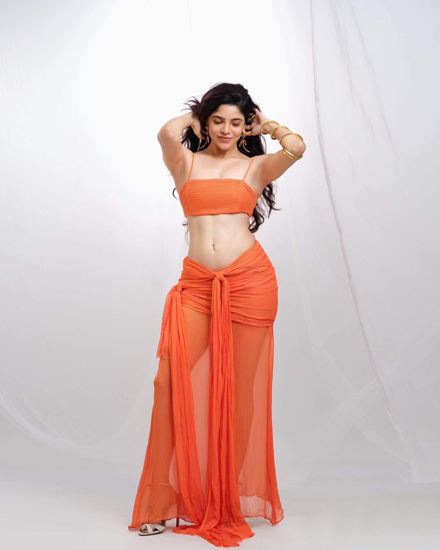 Divyabharathi Bold Glam Poses Raise The Heat