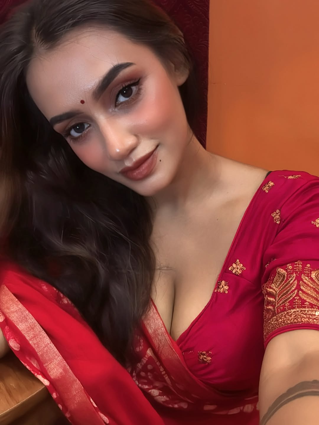 Katha Kali Chowhan stuns with striking presence and surreal beauty.