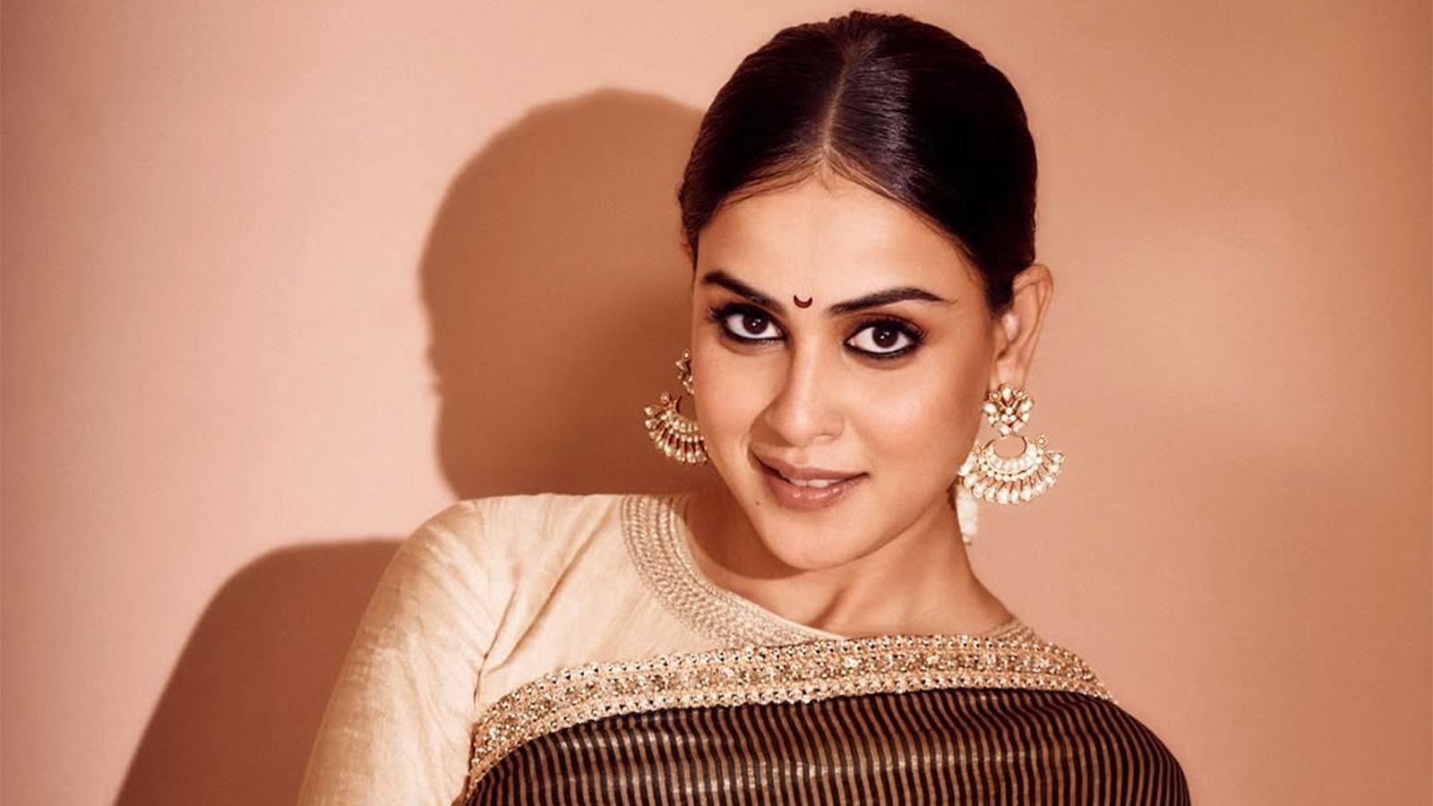 Genelia Deshmukh Gunmaster G9