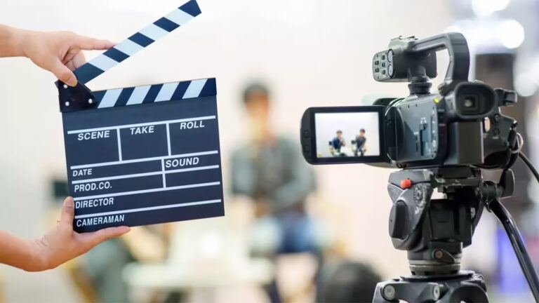 Bollywood dialogues and language debate