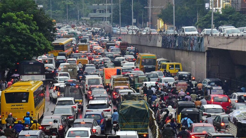 Hyderabad traffic jam on IT stretch