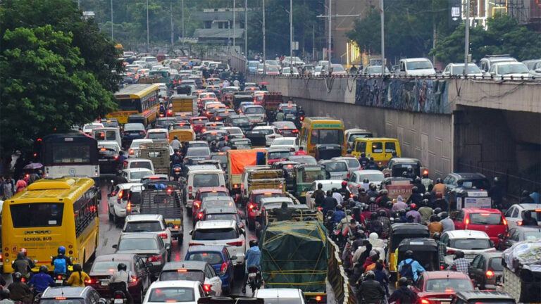 Hyderabad traffic jam on IT stretch