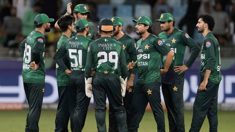 India Crushes Pakistan in Asia Cup 2025 Clash