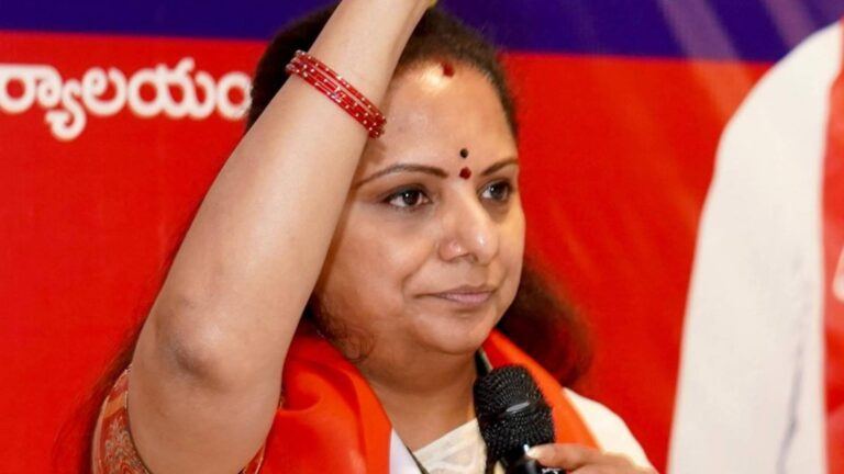 Kavitha and Vishnuvardhan Reddy meeting