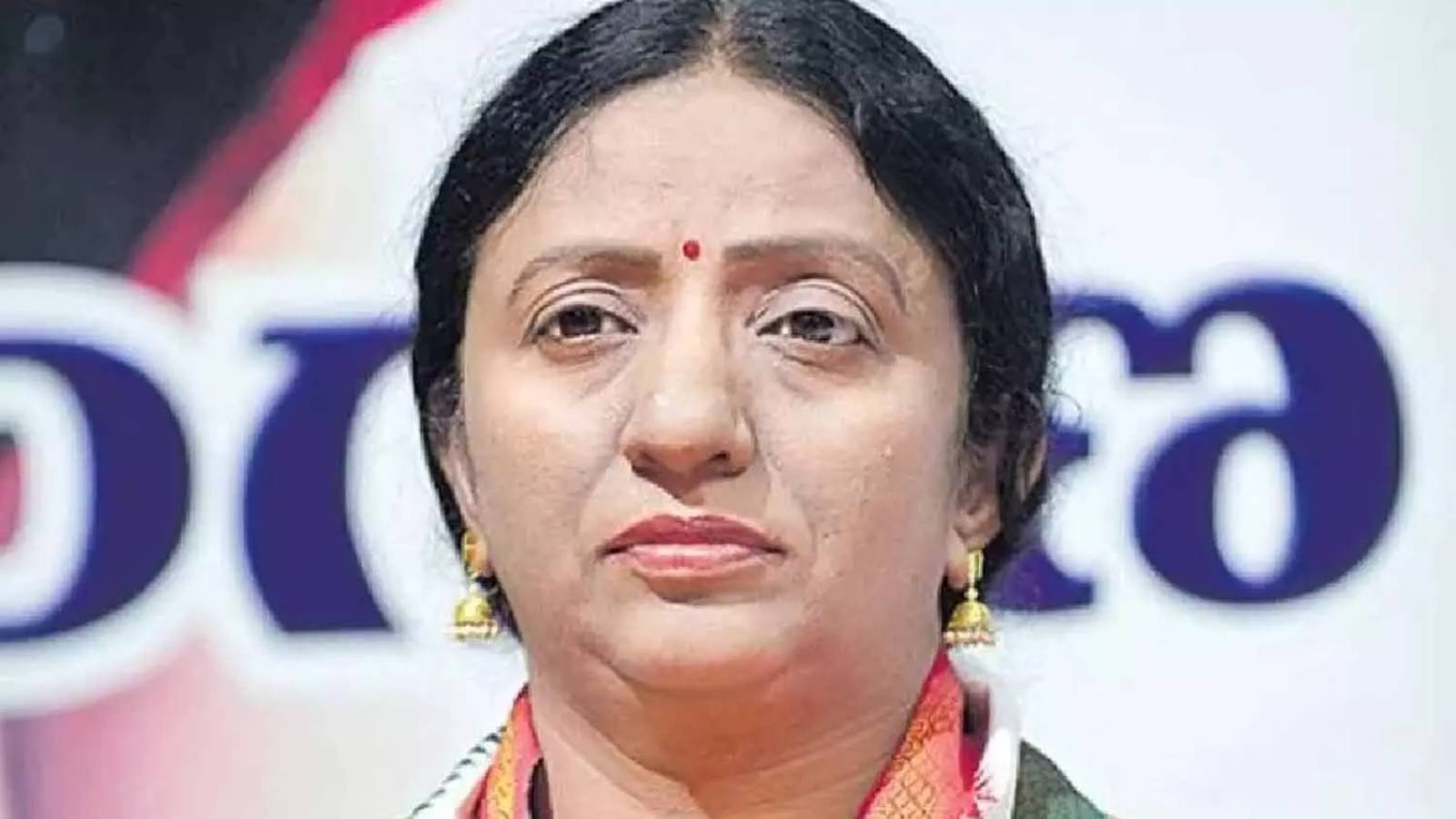 Kavitha’s Revolt Shakes BRS, Echoes Ramya Rao Saga