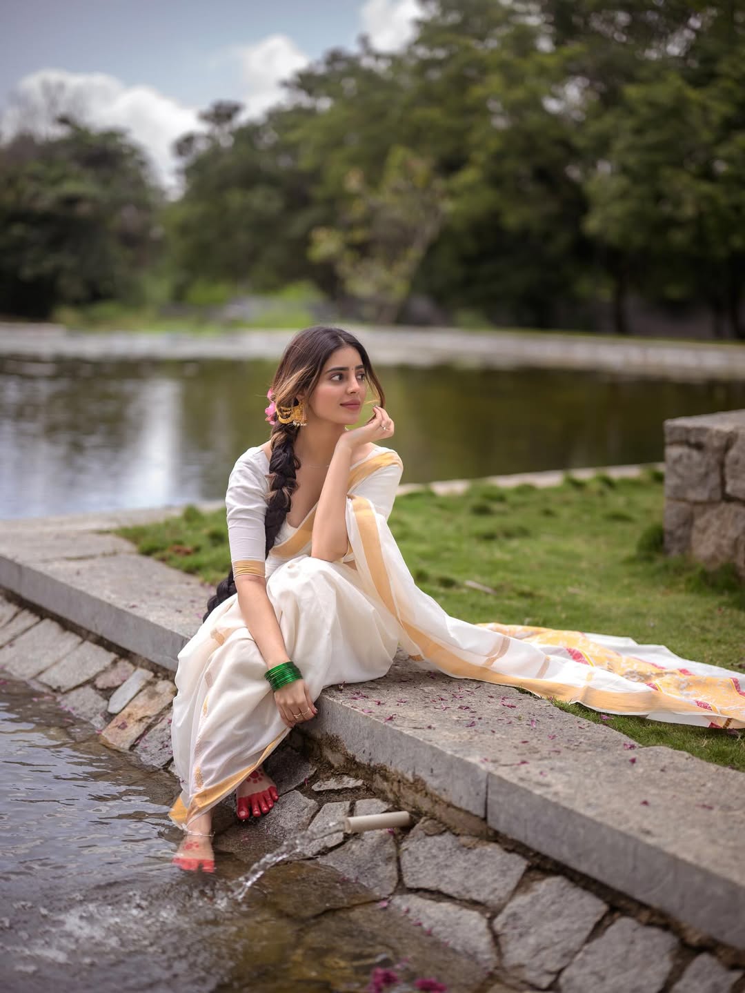 Girl Next Door Charm, Kushitha Kallapu Hotness showcases beauty and style.