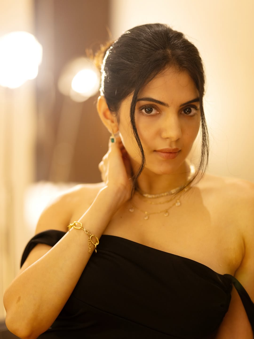 Misha Narang Looks Chic In An Off-Shoulder Gown