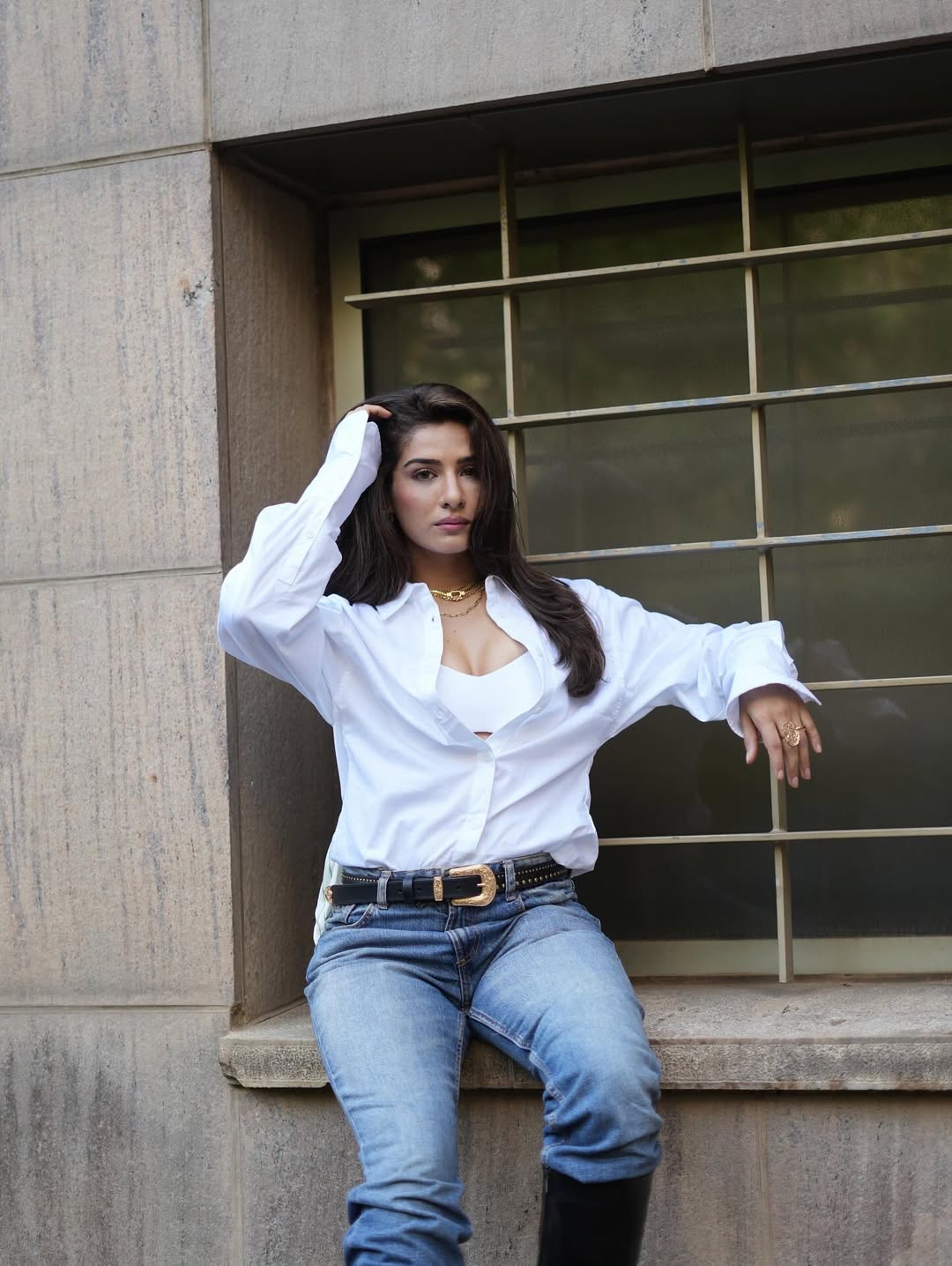 Neha Khan Rocks Street Style In Denim And Boots