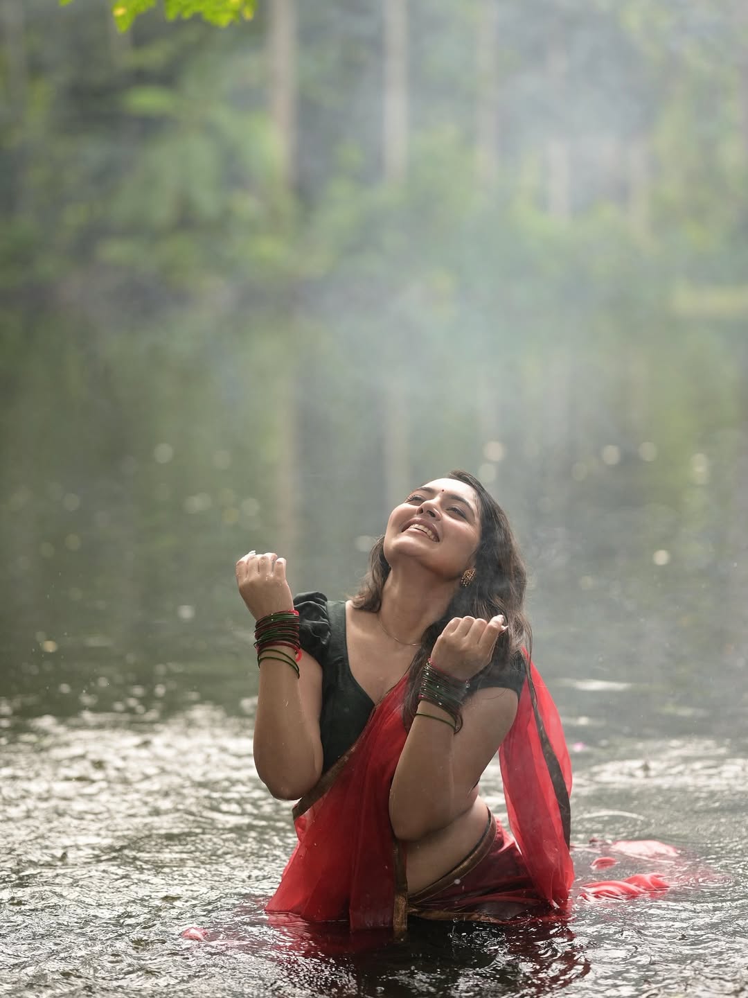 Bold Saree Glam Nehaa Amandeep Wet Saree Style