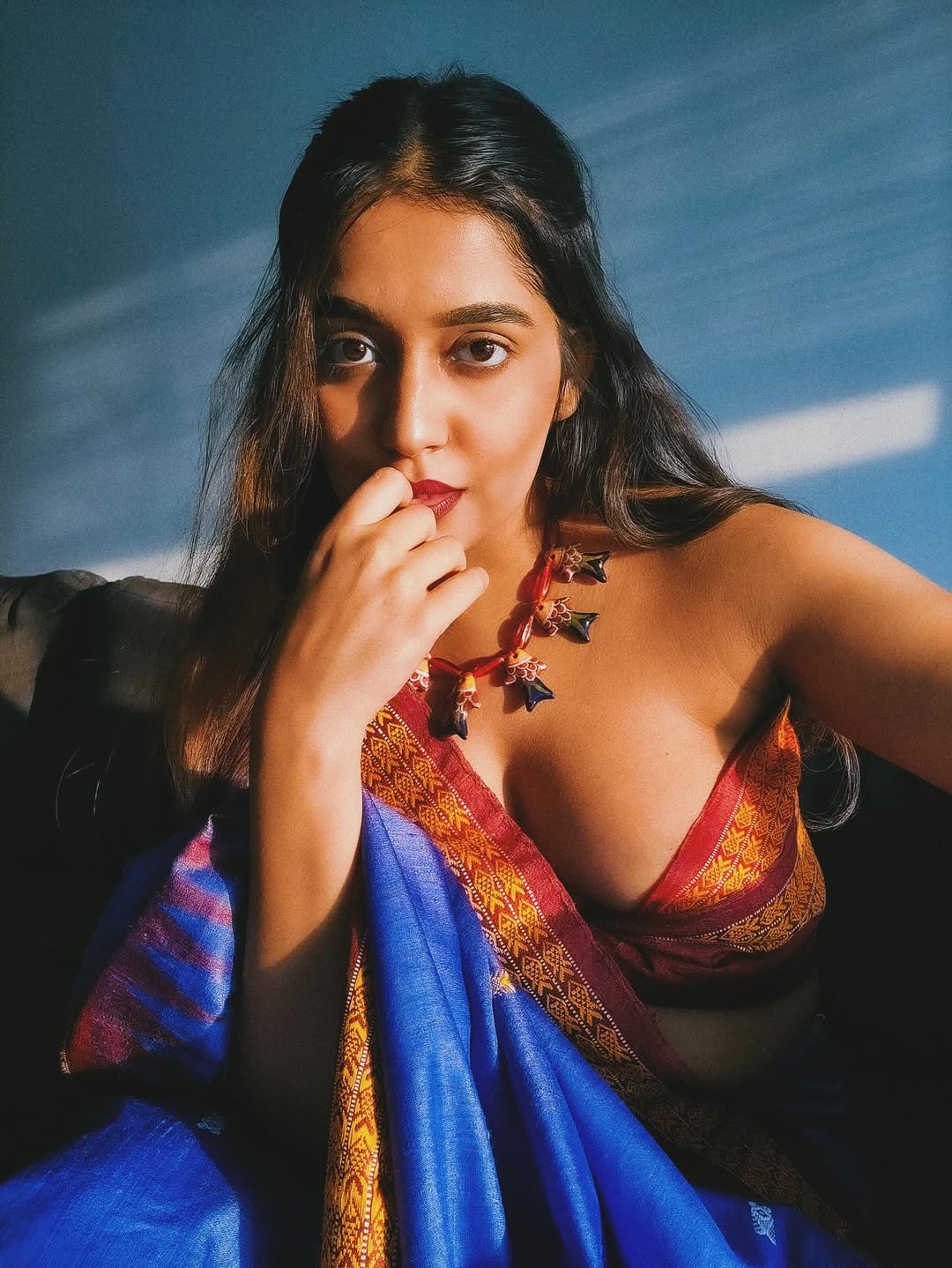 Oorja Makkad's Daring Saree Drape Is Breaking The Internet