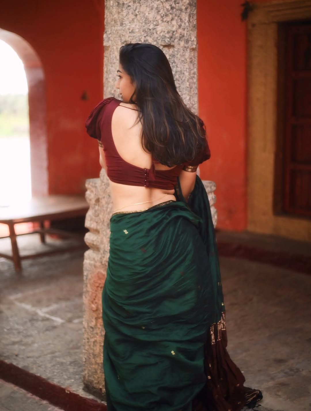 Payal Radhakrishna Flaunts Her Toned Midriff