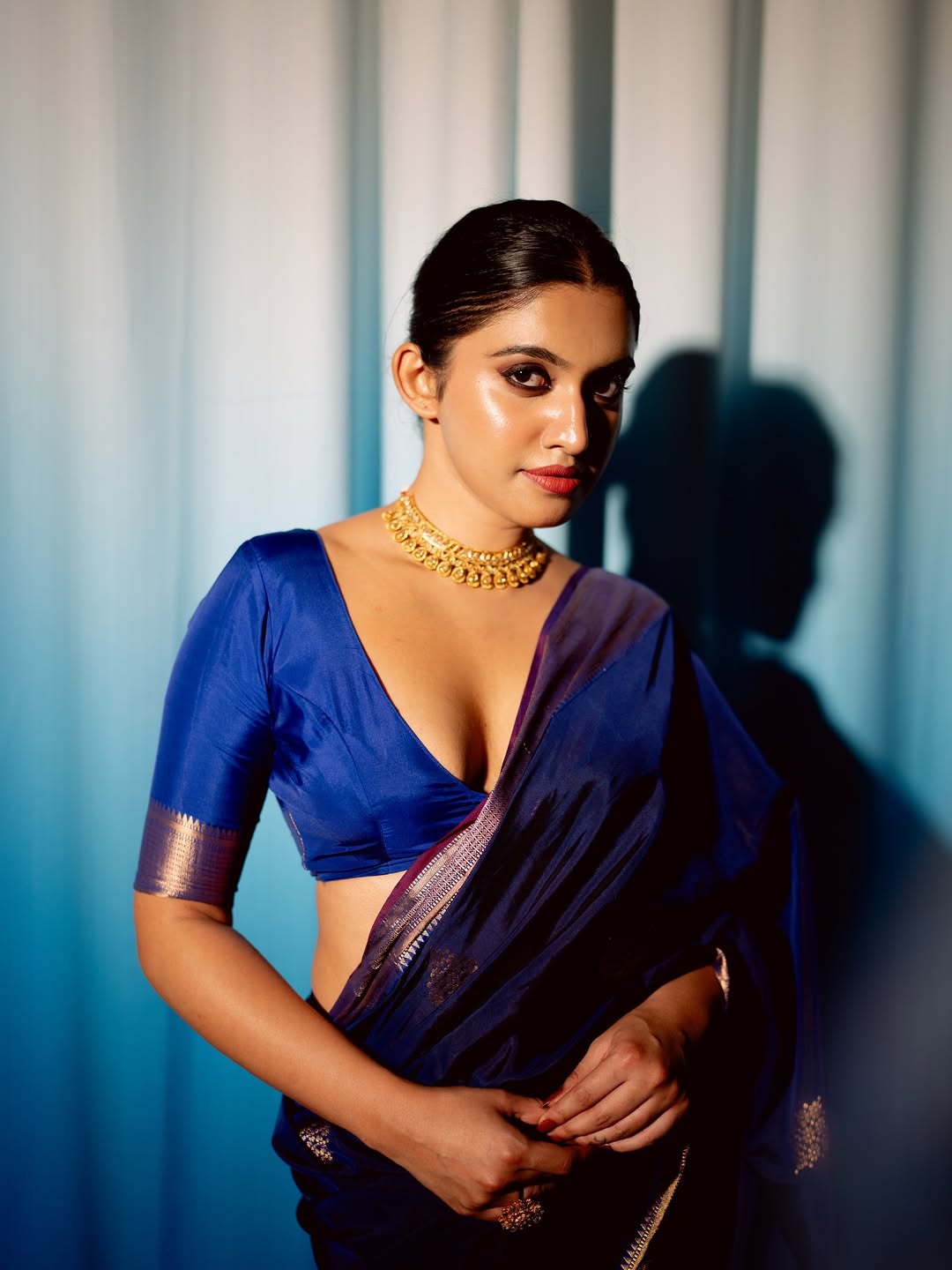 Prajna Poovamma Poses Boldly In A Blue Saree