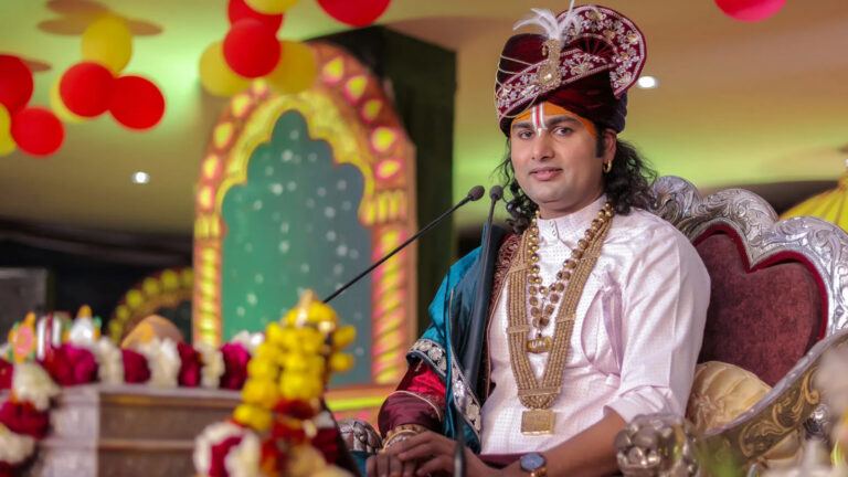Protest against Aniruddhacharya remark