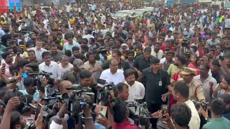 Revanth Reddy at Tank Bund immersion