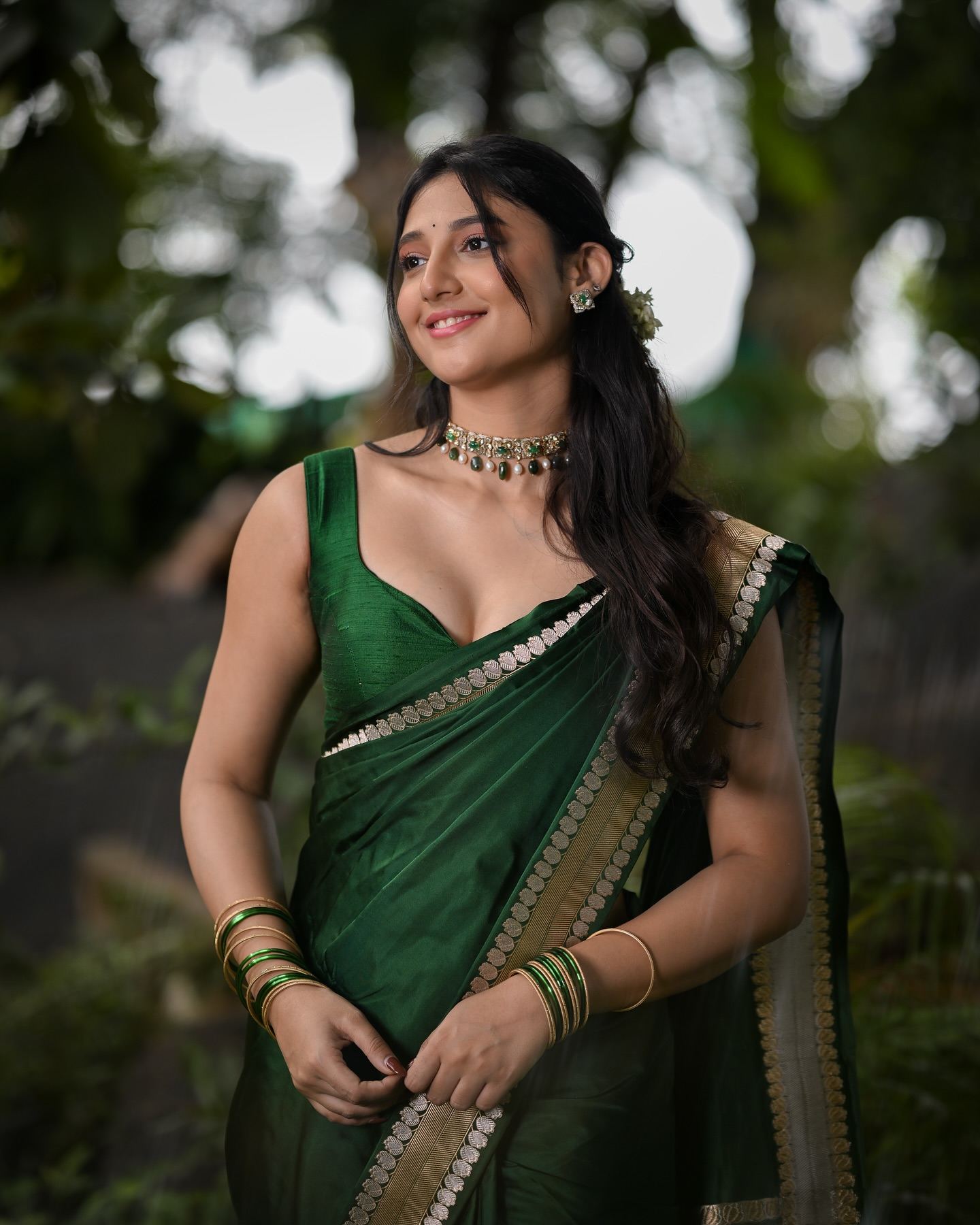 Ritika Nayak Bold Saree Look With Glam Charm