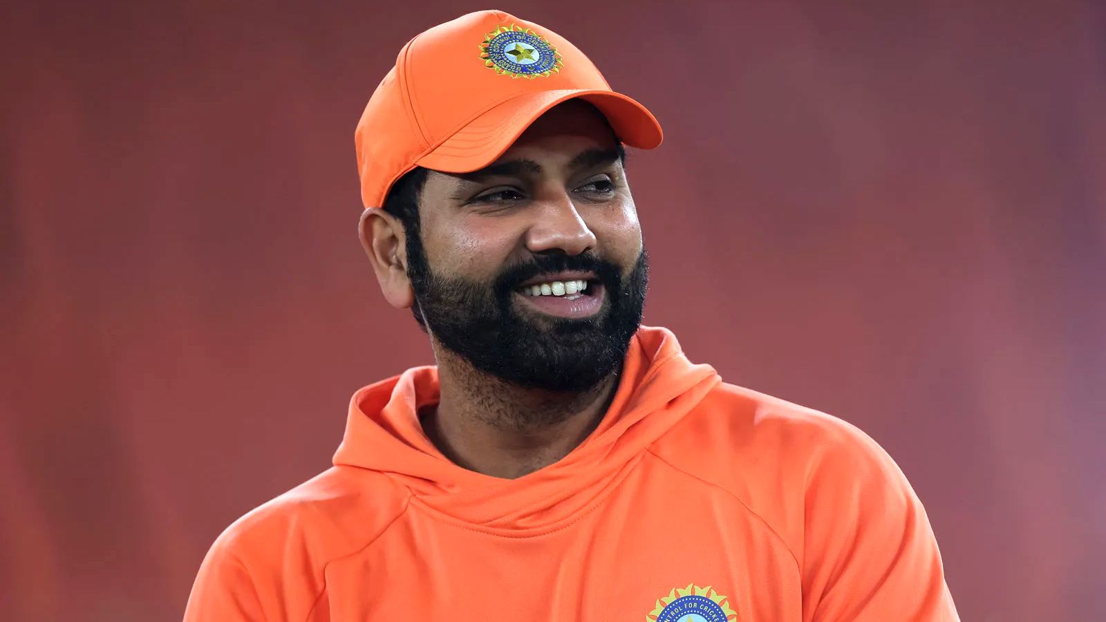 Rohit Sharma praised online