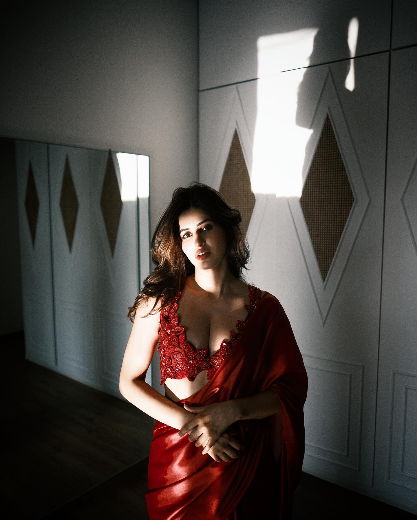 Sakshi Malik Stunning Saree Glam With Hot Style