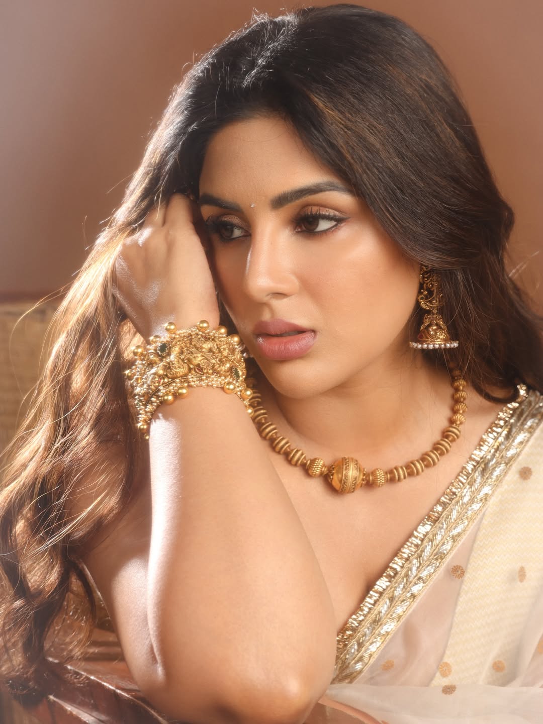 Festive charm radiates from Samyuktha Menon’s Onam fashion choices.