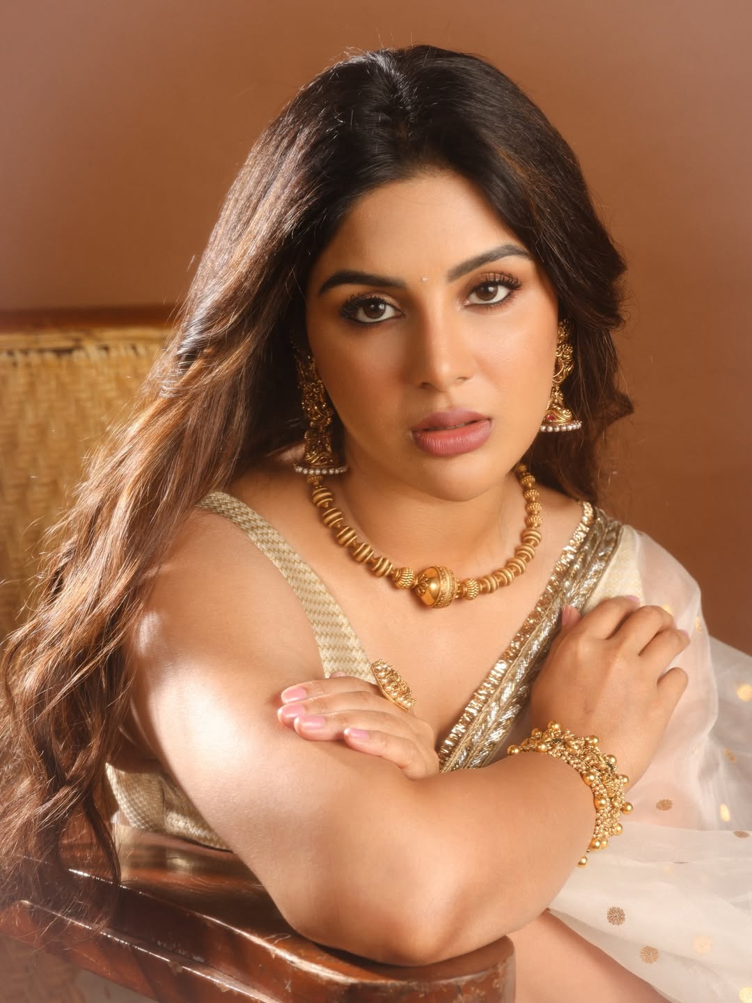 Samyuktha Menon’s Onam outfit reflects tradition and festive glamour.