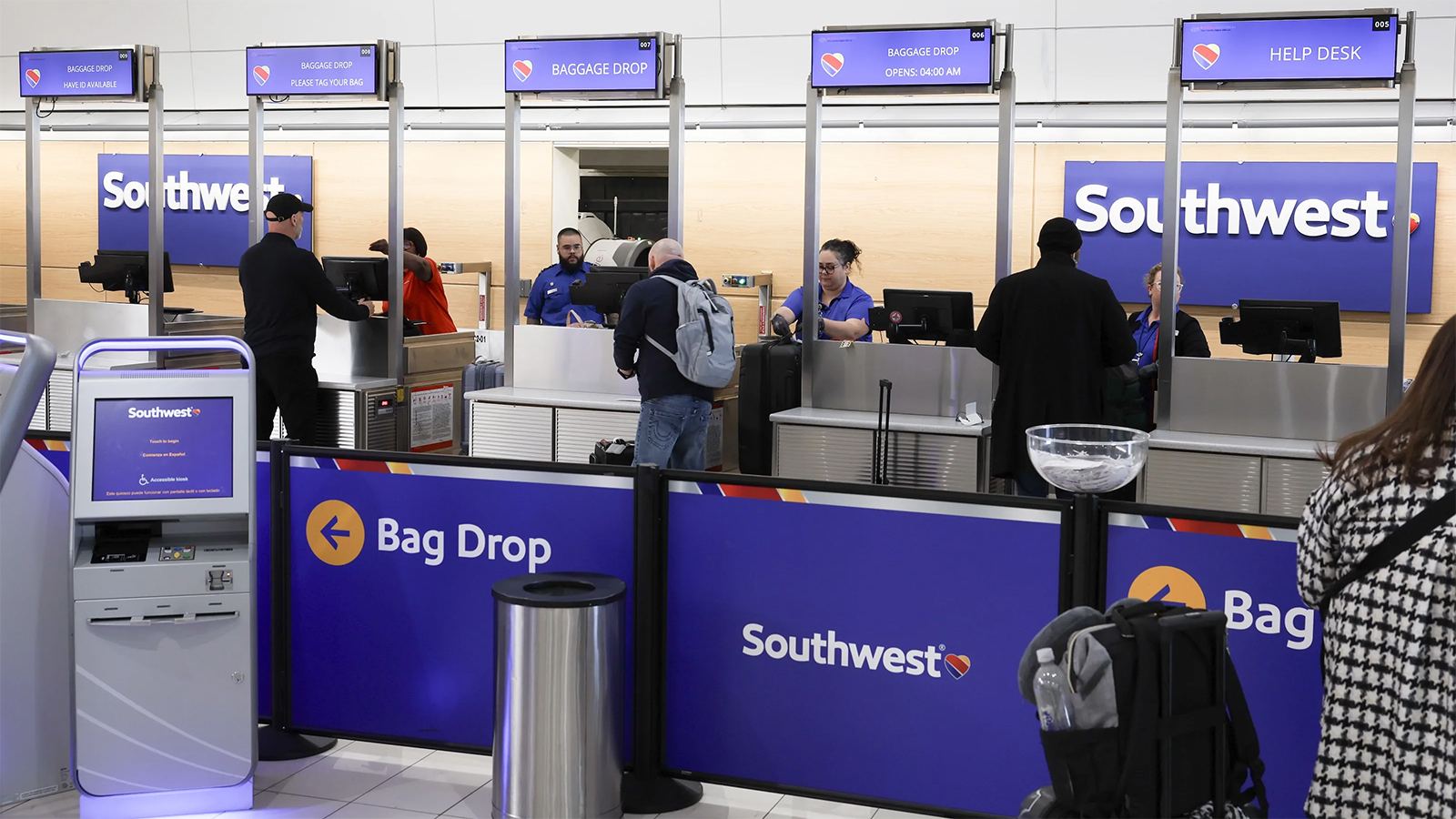 Southwest Airlines bag check complaints