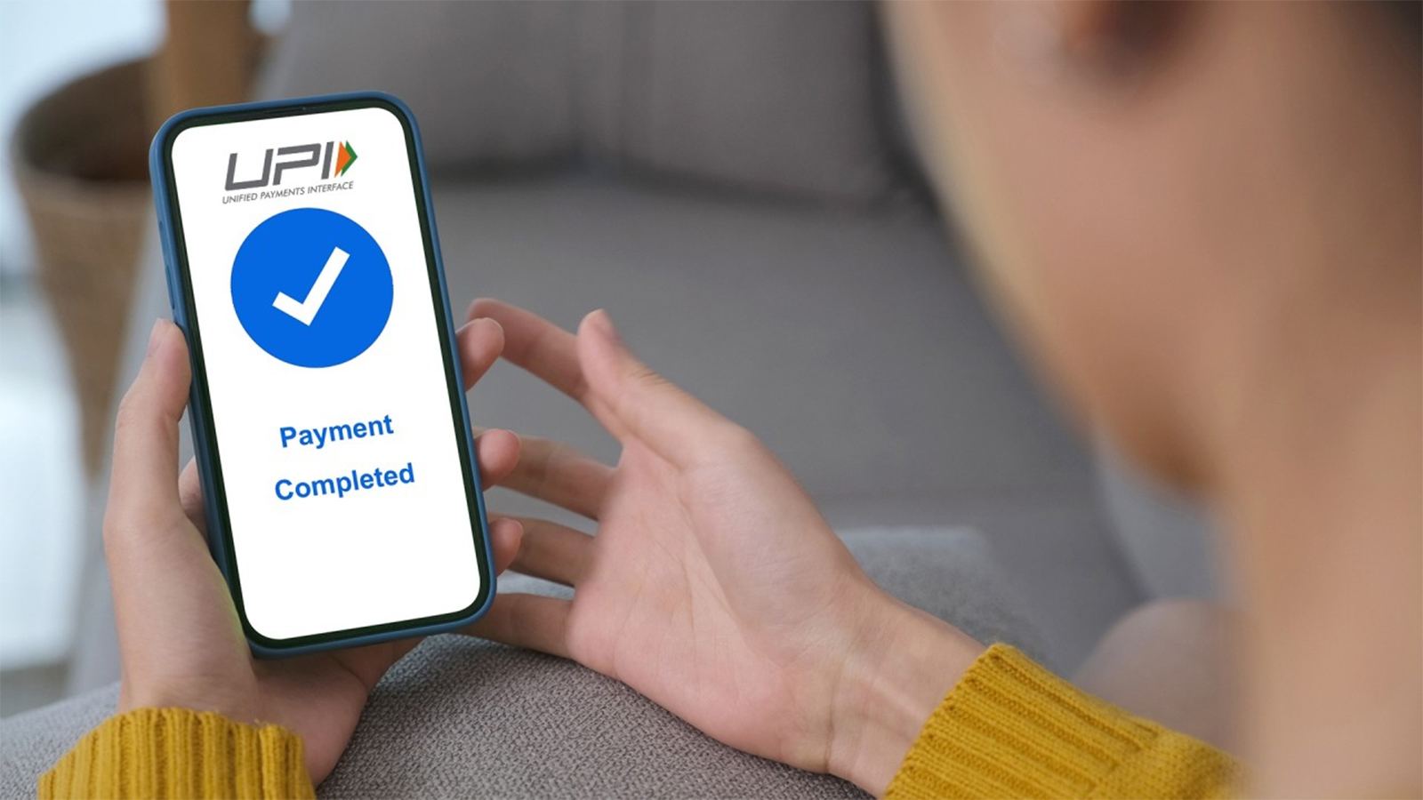 UPI transactions fall by Rs 2500 crore