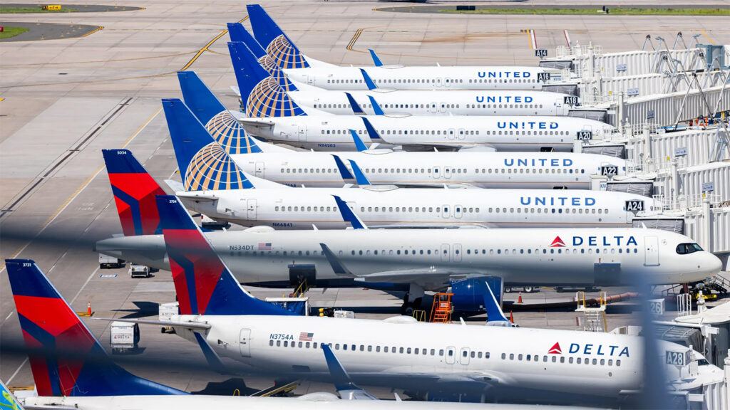 US airlines push Trump on passenger rules