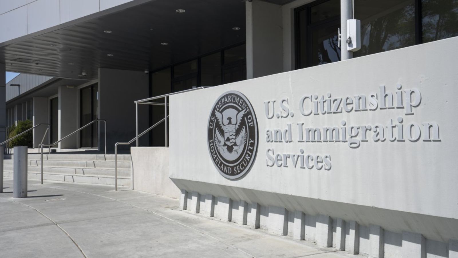 USCIS warns after Indian jailed visa fraud