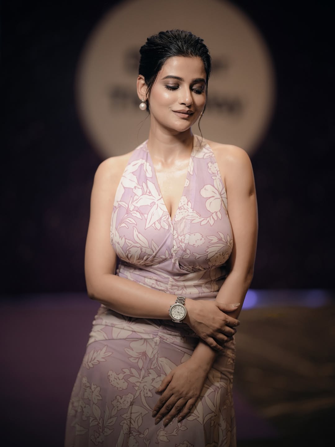 Ushasi Ray Bold Beauty shows confidence with dazzling charm