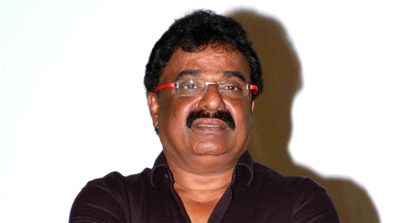 VTV Ganesh angry over Kiss dubbing issue