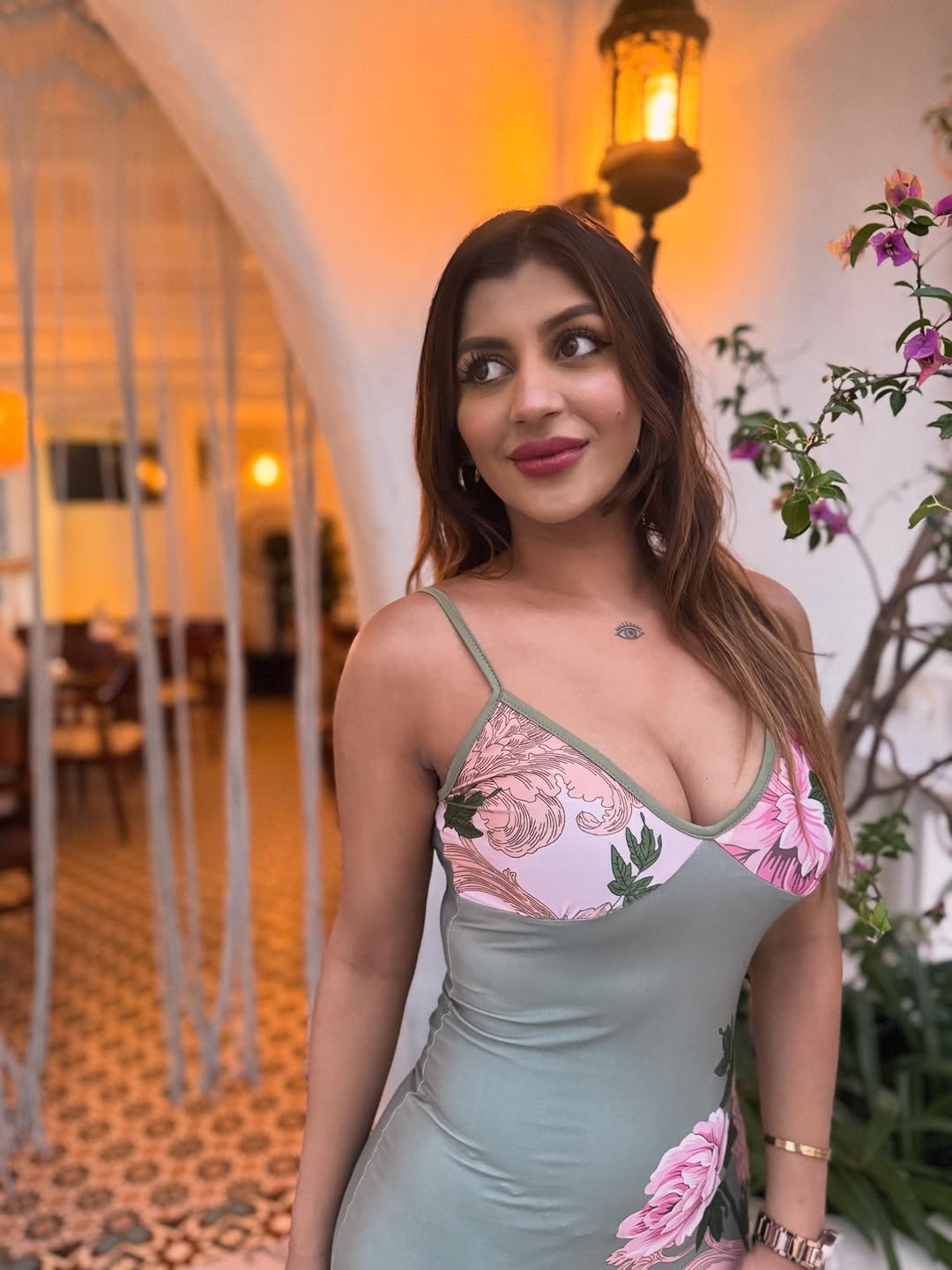 Yashika Aannand stuns fans with smoking hot tattooed look.