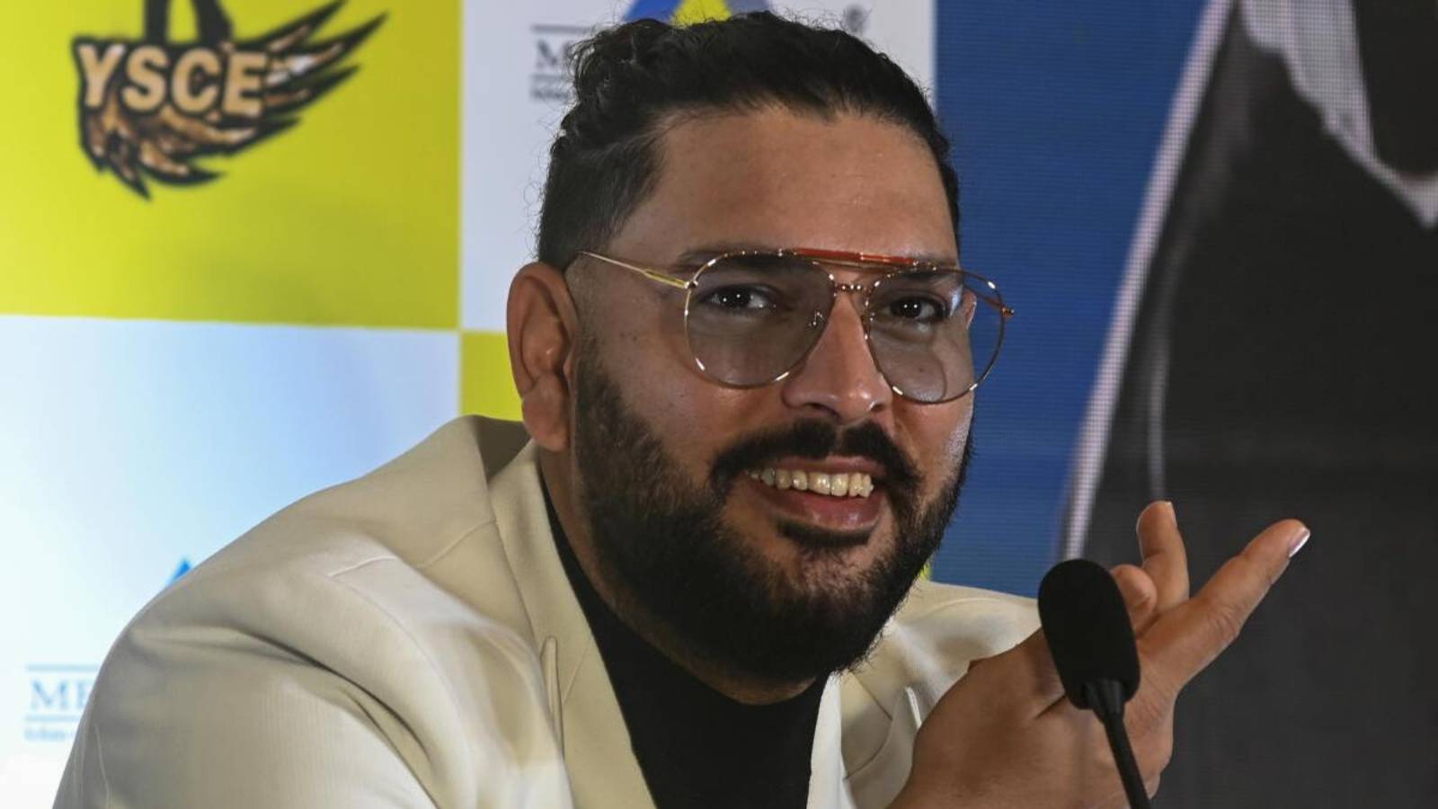 Yuvraj Singh suggests golf to players