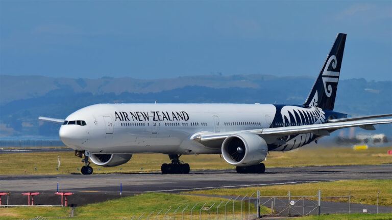 Air New Zealand Boeing 777 on runway