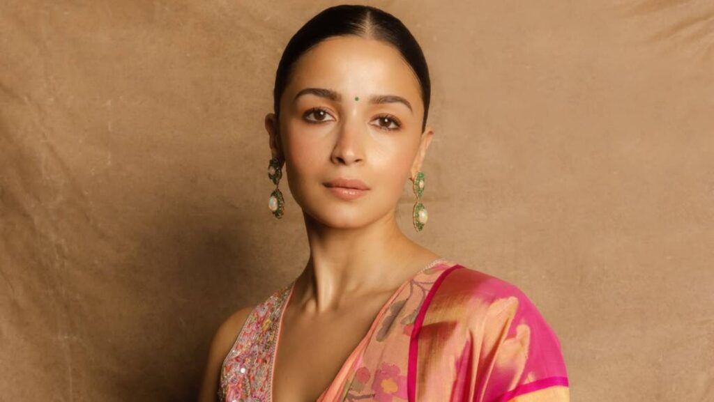 Alia Bhatt faces trolling after Filmfare win
