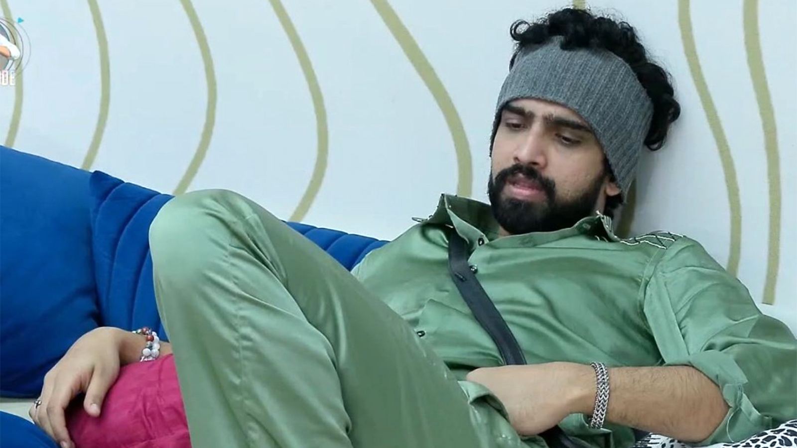 Amaal Mallik shocks Bigg Boss house
