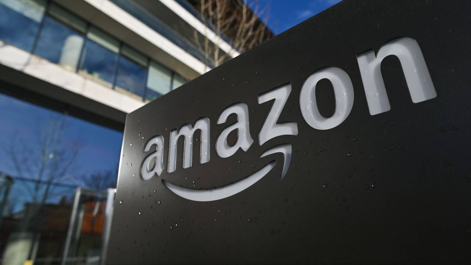 Amazon office layoffs and AI investment plans