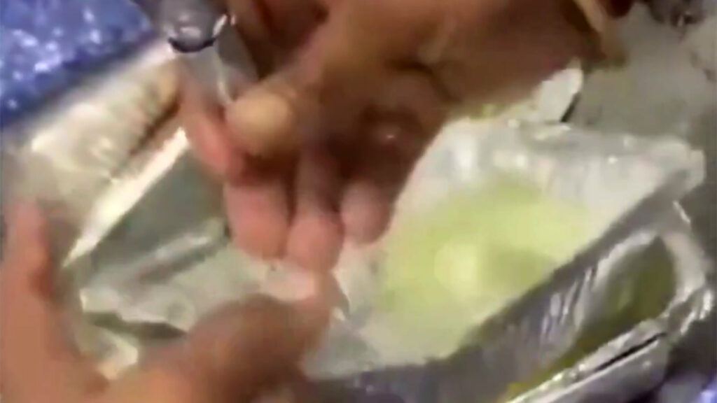 Amrit Bharat train food scandal video