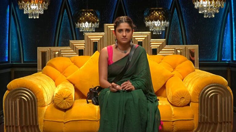 Bigg Boss 9 Episode 48 Ayesha Quits The Show