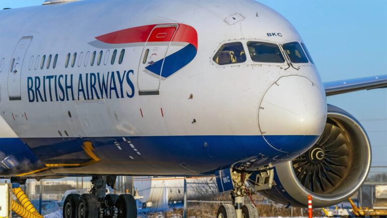 British Airways Dreamliner grounded at Heathrow