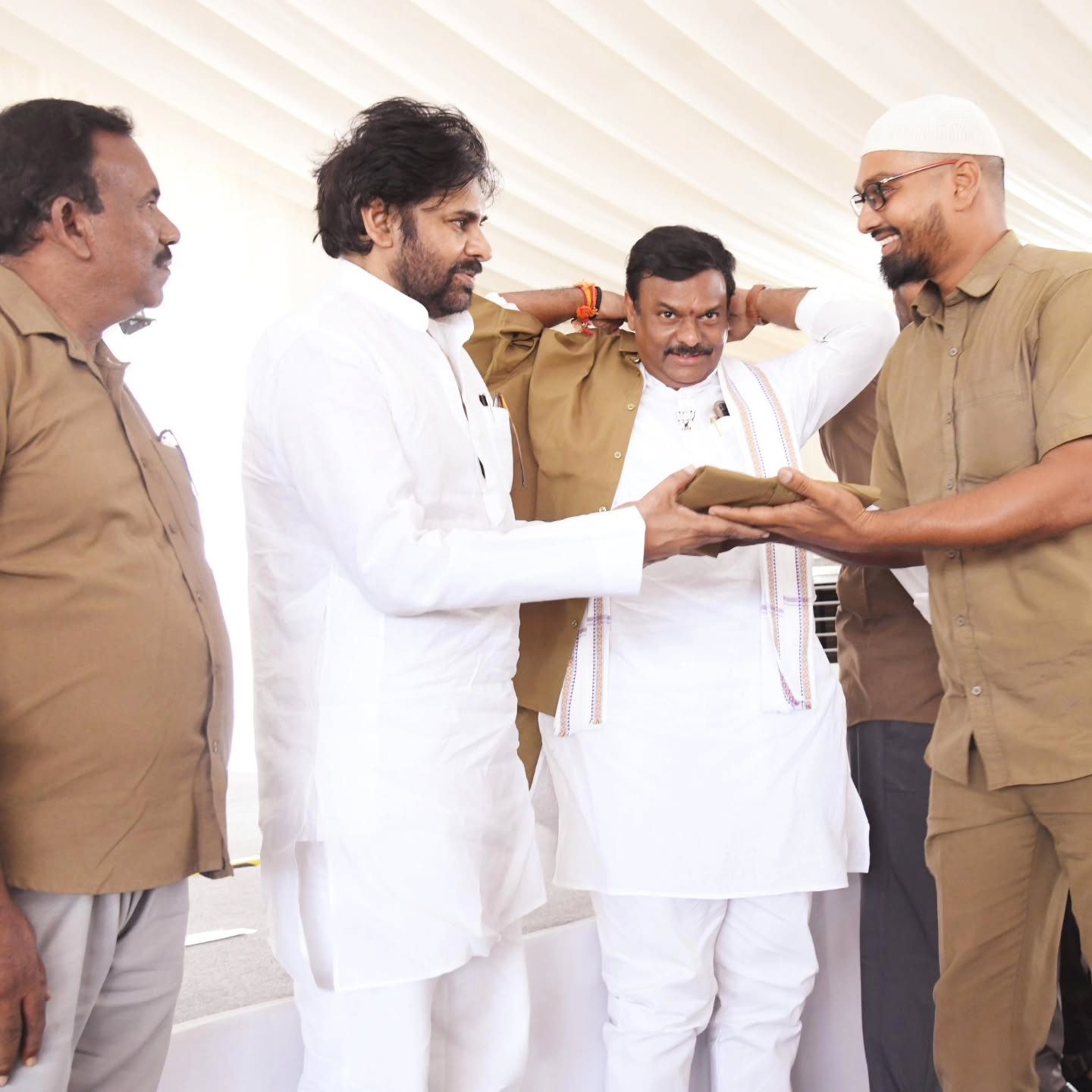 Hyderabad now has its first Tesla. Kompally-based doctor Praveen Koduru bought the car from Tesla’s Mumbai showroom and brought it home. The Model Y was delivered from Mumbai and then driven to Hyderabad. Dr Praveen expressed his excitement at being the first Tesla owner in the city. He chose the Model Y soon after Tesla launched its showroom in Mumbai. His journey covered 770 km with charging stops at Pune and Solapur. The car cost him Rs 63 lakh, along with an additional 22% tax for purchasing from another state. Telangana does not levy tax on electric vehicles, but since the car came from Mumbai, he had to pay the tax. Dr Praveen’s Tesla is now the sixth car on Indian roads. He and his family also performed a vahan puja, following the tradition observed in many Indian households. The doctor believes the ritual gives any new car a sense of safety and blessings. He chose the ultra red version of the Tesla Model Y, adding a striking look to Hyderabad’s first electric luxury car from Tesla.