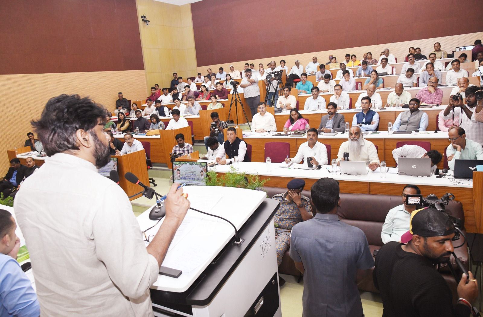 Pawan Kalyan’s Calm Focus During Presentation