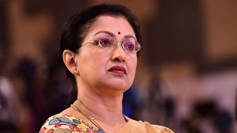 Gautami accuses DMK of Tamil cinema control