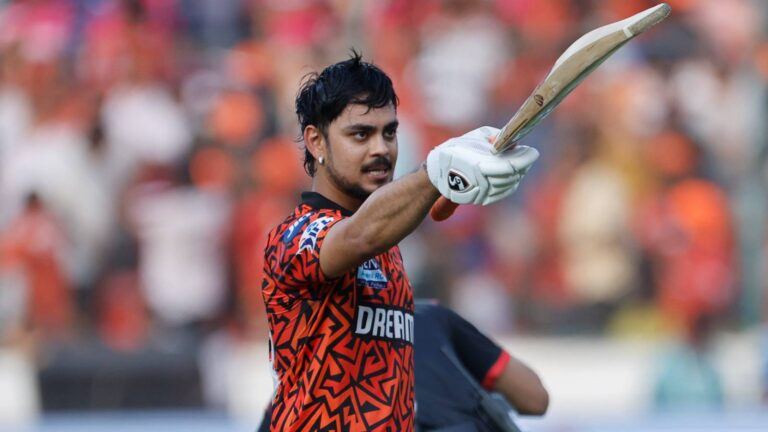 Ishan Kishan batting for SRH in IPL 2025