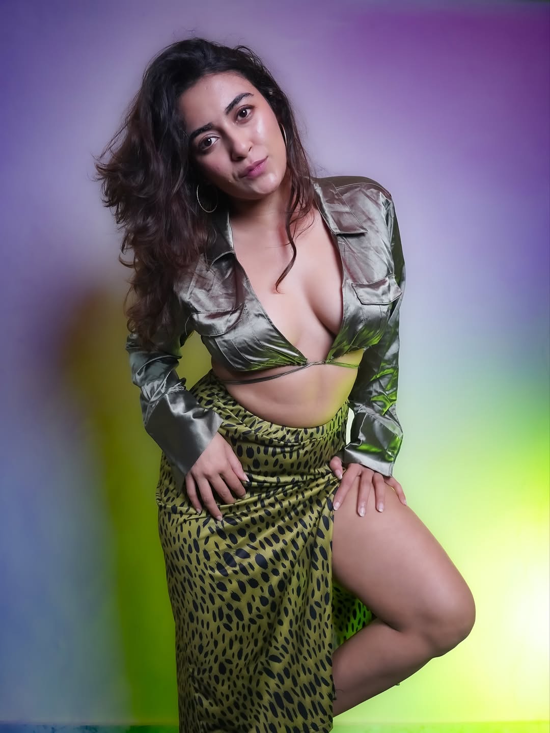 Jinal Joshi Poses In Satin Shirt And Skirt