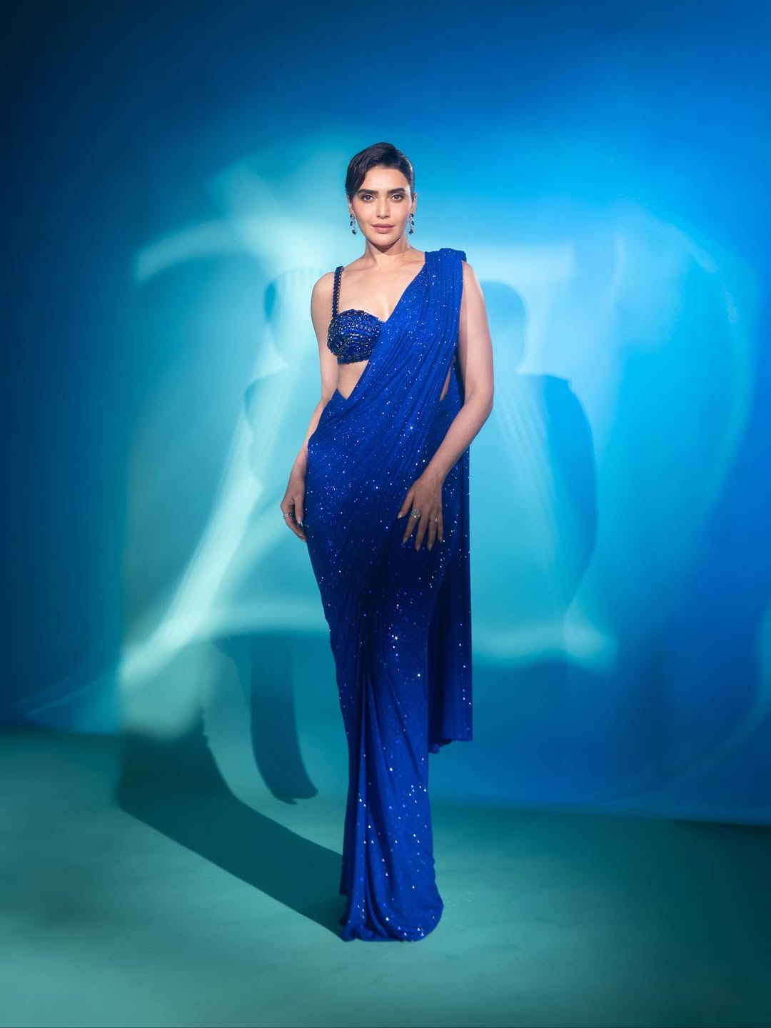 Karishma Tanna Bold Pose In Blue Saree