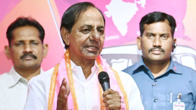 KCR and Maganti Sunitha Jubilee Hills campaign