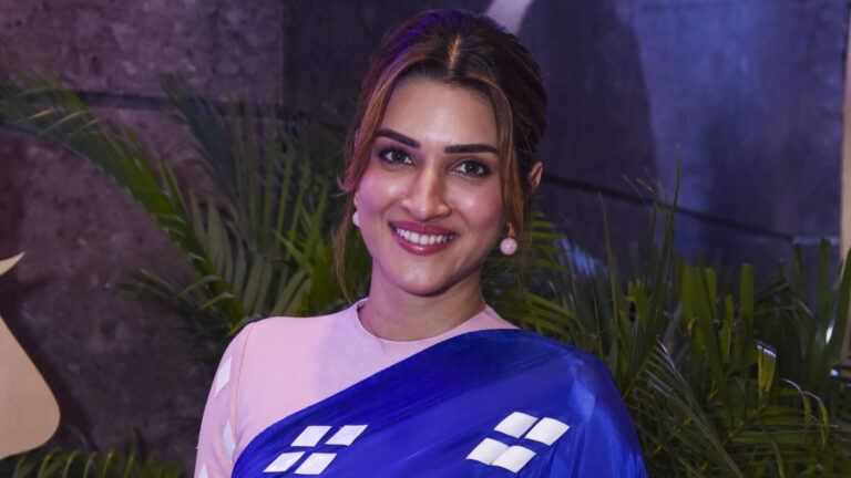 Kriti Sanon in Tere Ishq Mein still