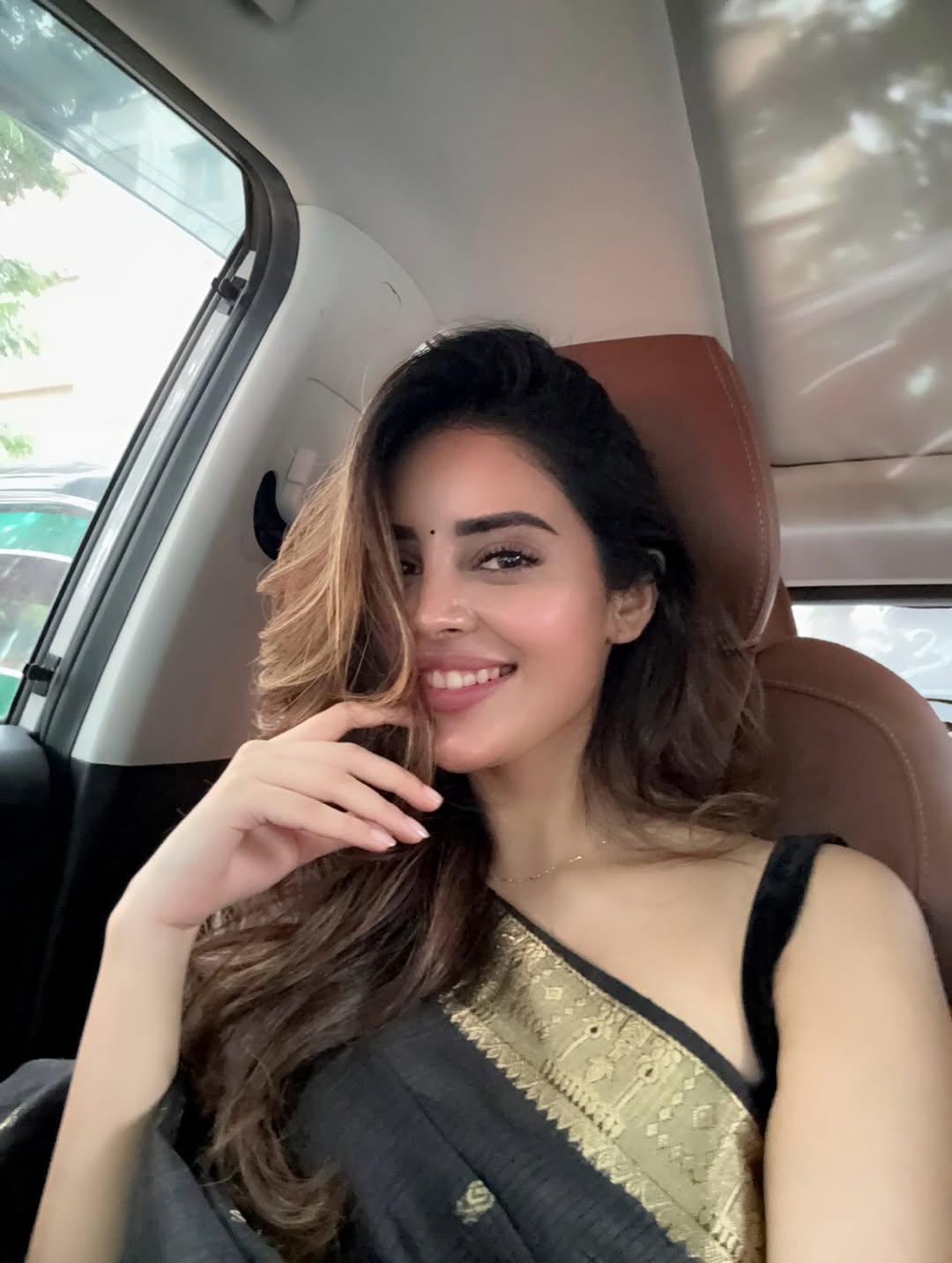 Kushitha Kallapu Bold Black Saree Vibes