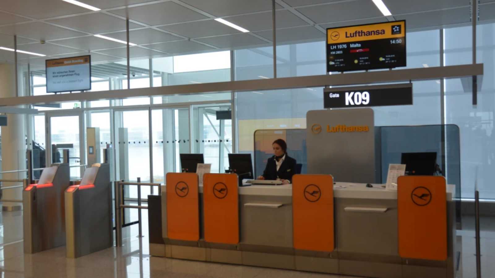 Lufthansa passenger faces ticketing issue