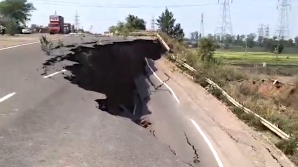 Madhya Pradesh road collapse site