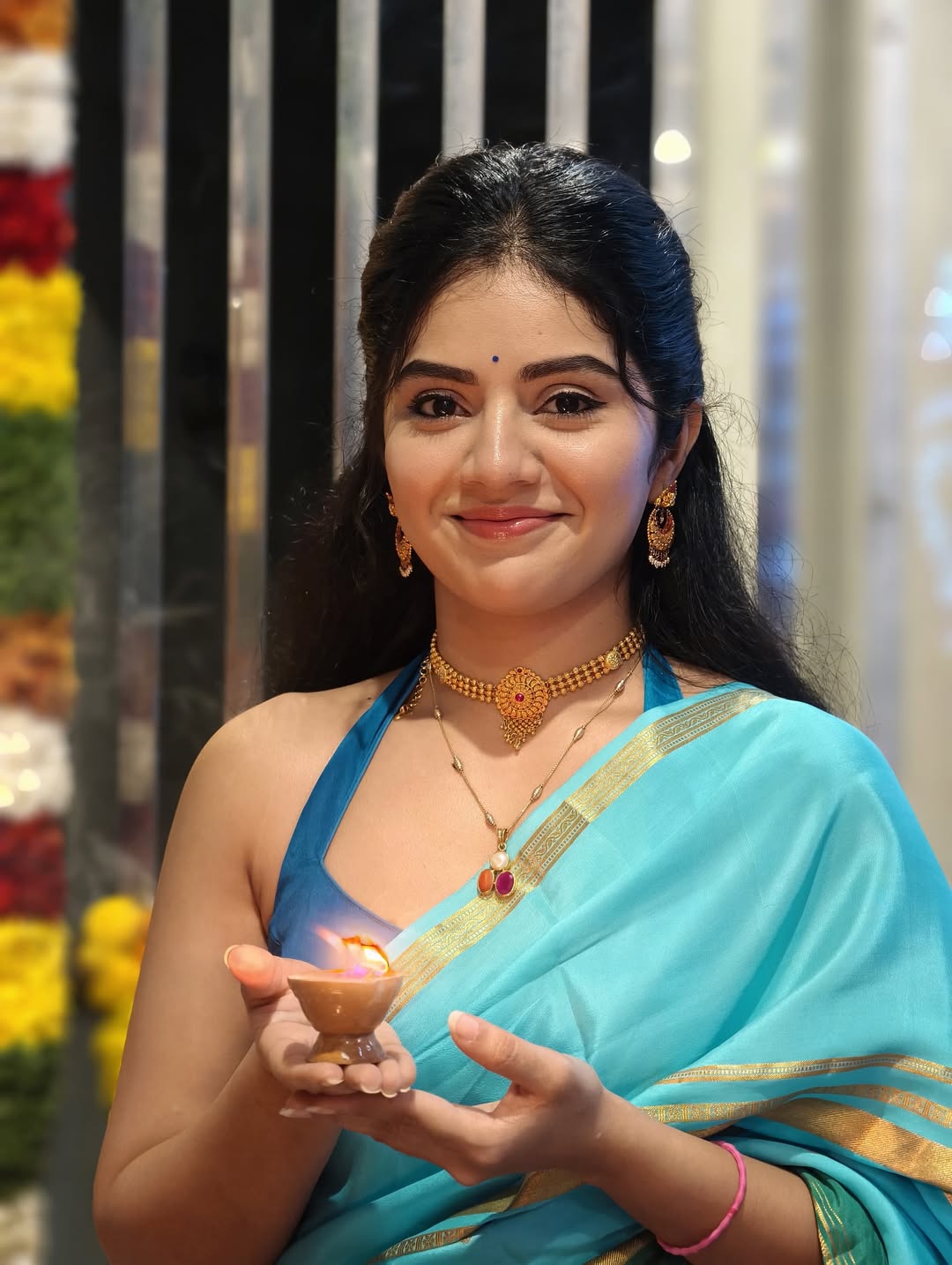 Meghaa Shetty’s Elegant Traditional Look